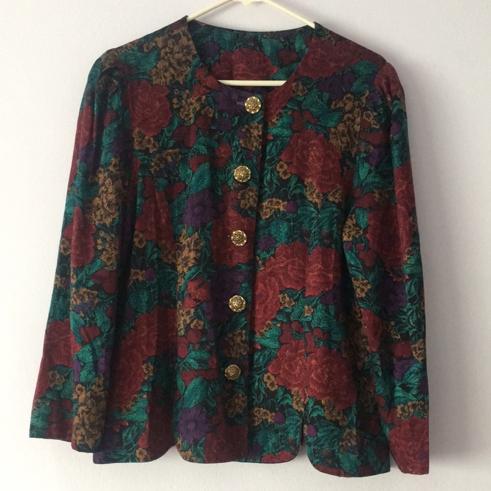 🪴 Vintage Floral Print Herringbone Button Up Top